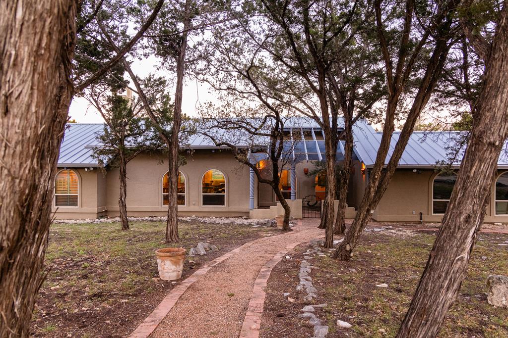 193 Rim Rock Circle Property Photo 1