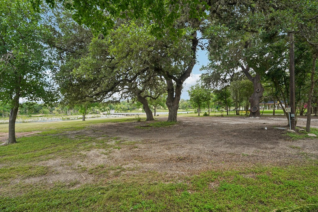 129 Old Ingram Loop Property Photo 12