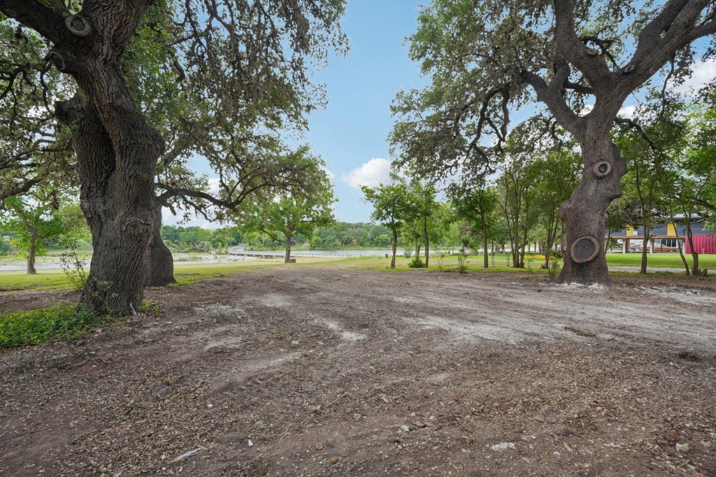 129 Old Ingram Loop Property Photo 15