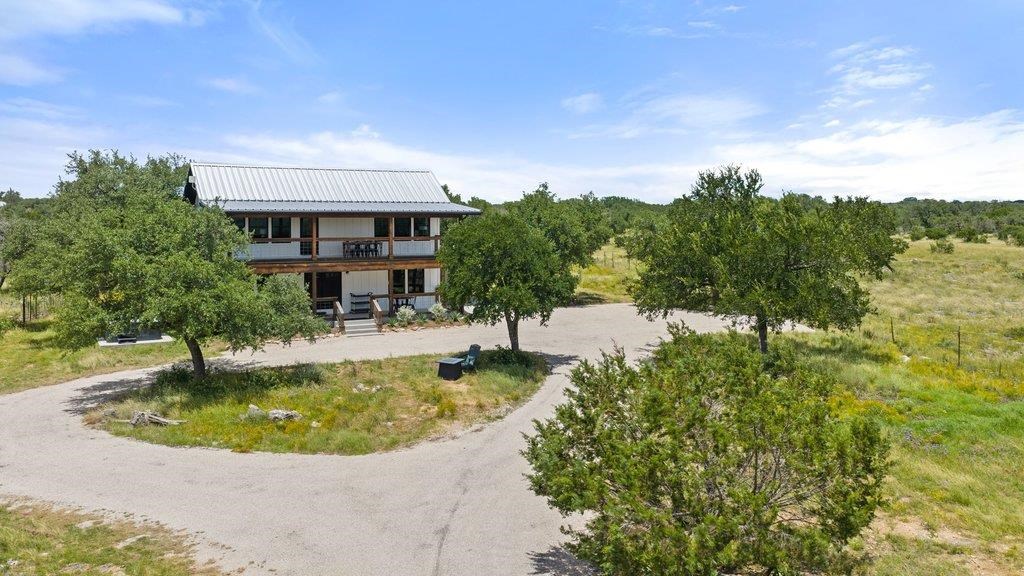 784 River View Dr Property Photo 2