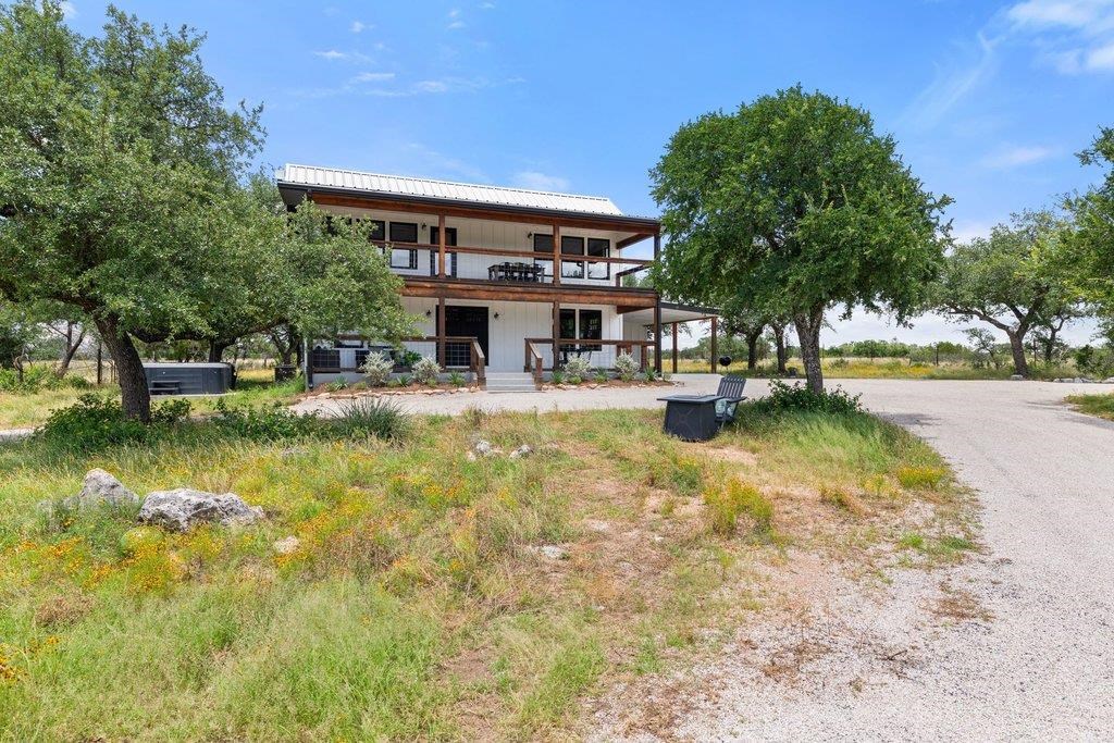 784 River View Dr Property Photo 4