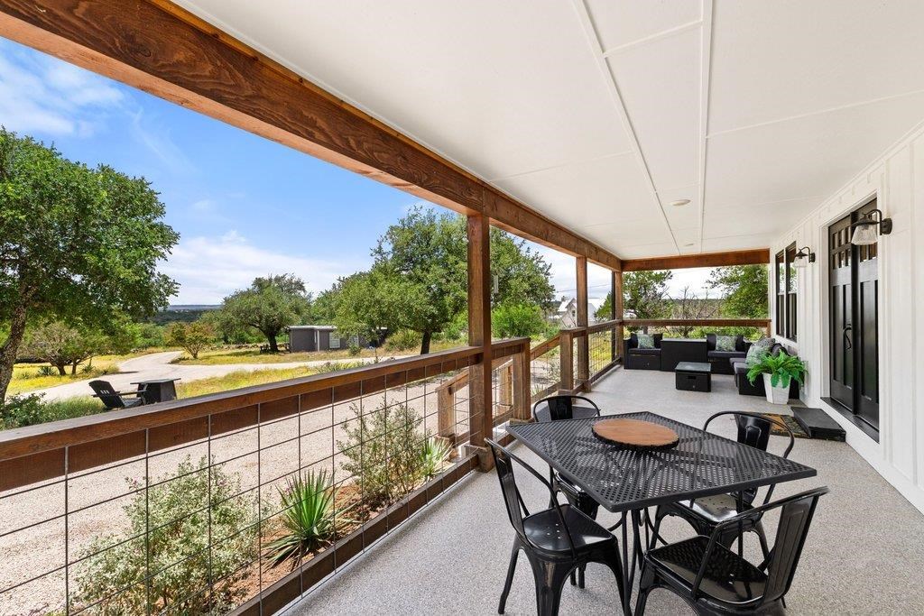 784 River View Dr Property Photo 6