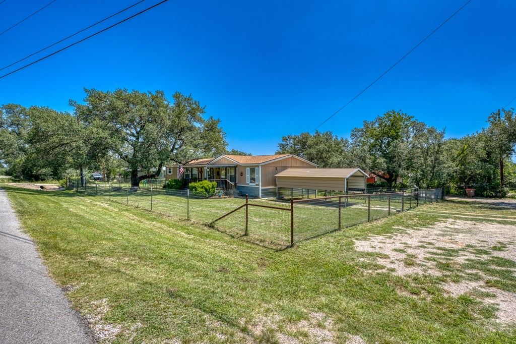 122 Heritage Dr Property Photo 4