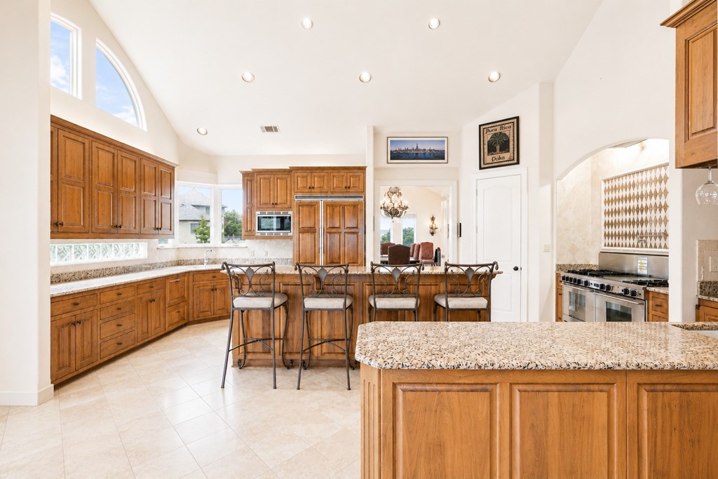 107 Deerwood Property Photo 12