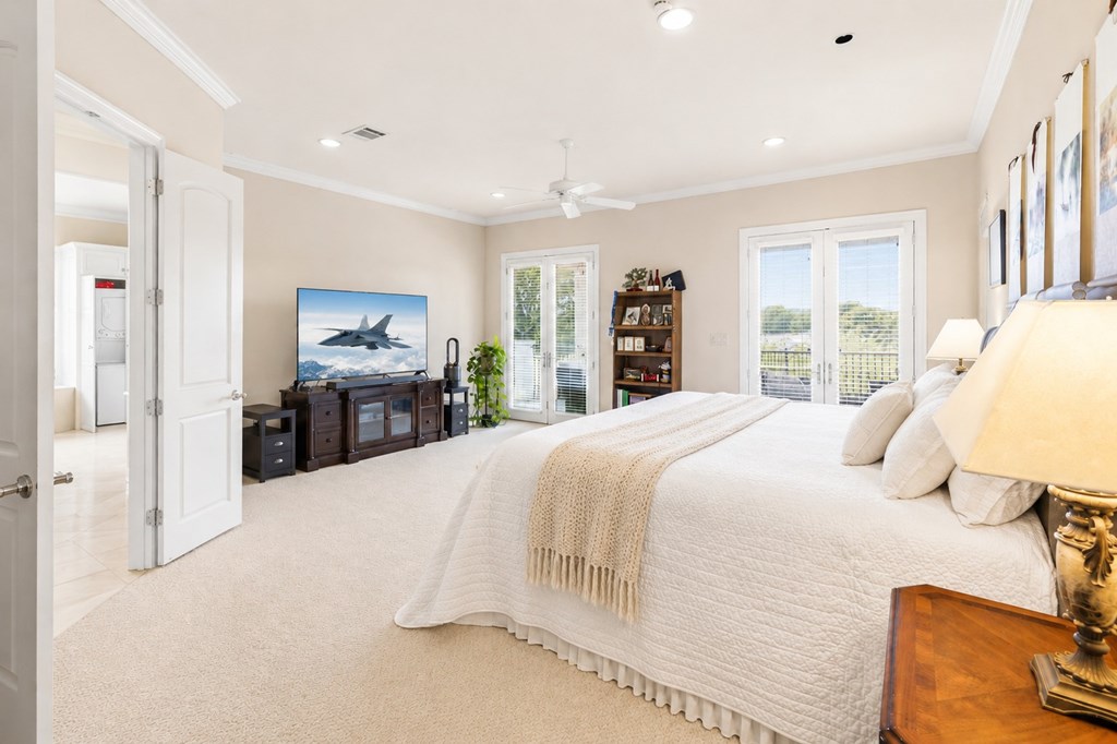107 Deerwood Property Photo 17