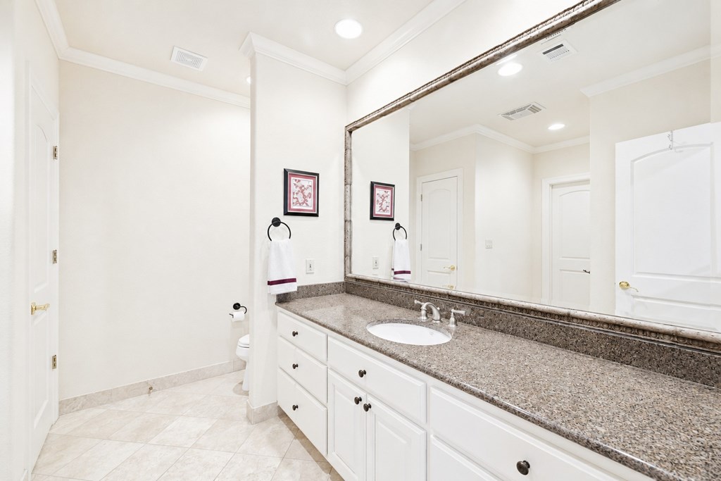 107 Deerwood Property Photo 32