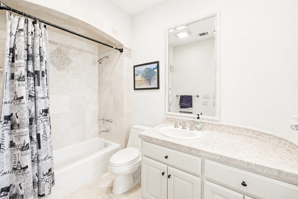 107 Deerwood Property Photo 35