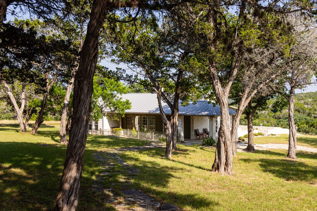 174 Cedar Rock Trl Property Photo 63