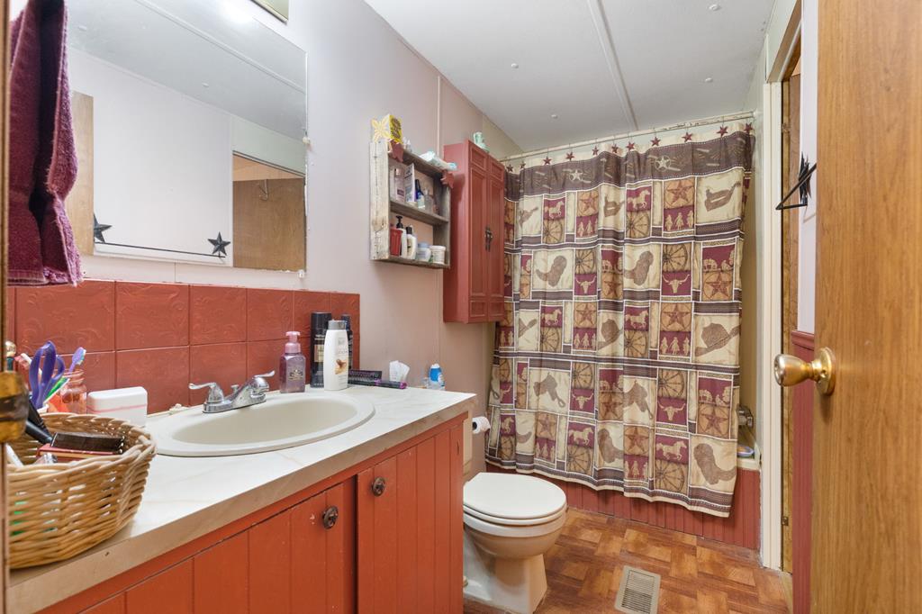 73 Fm 1221 Property Photo 13