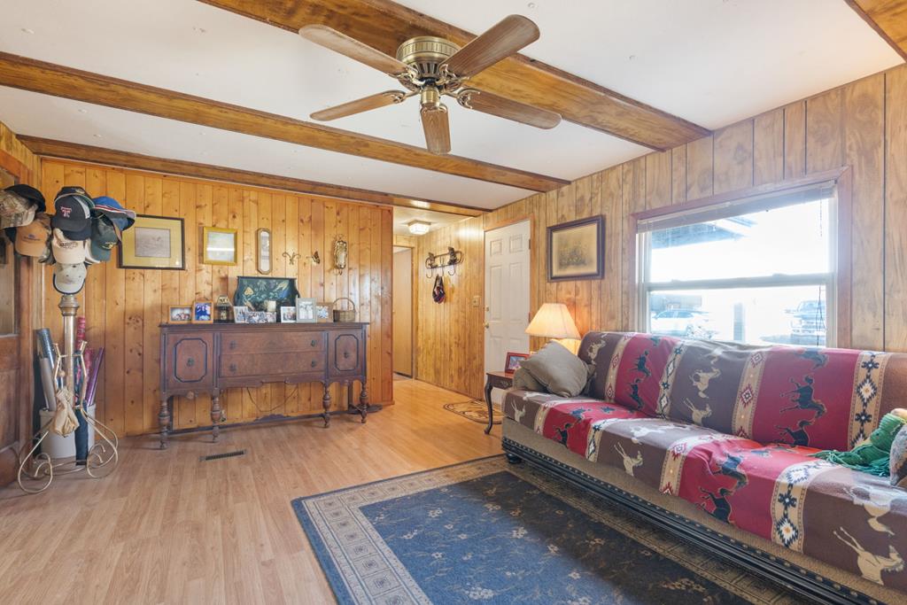 73 Fm 1221 Property Photo 16