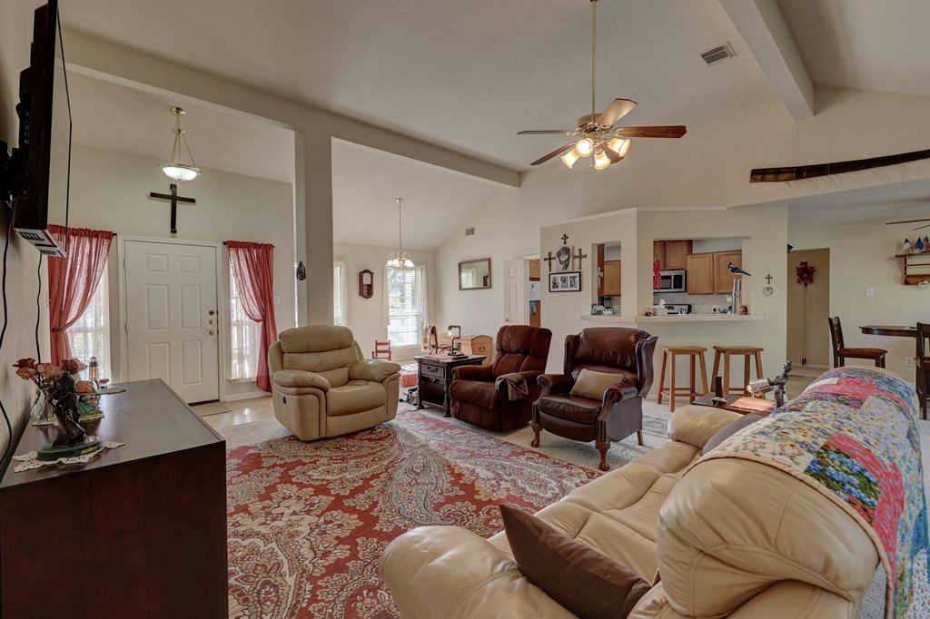 680 Windmill Ridge Property Photo 3