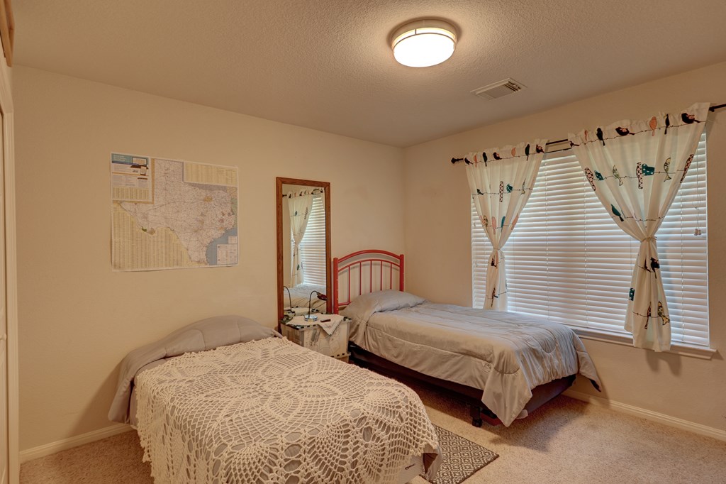 680 Windmill Ridge Property Photo 13