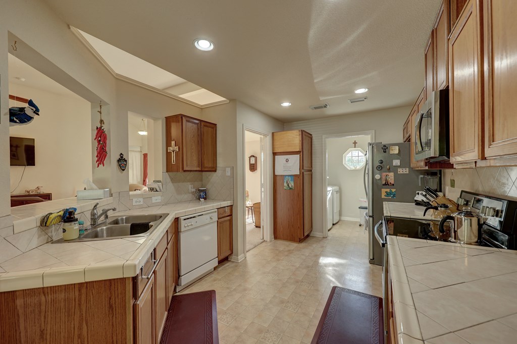 680 Windmill Ridge Property Photo 16