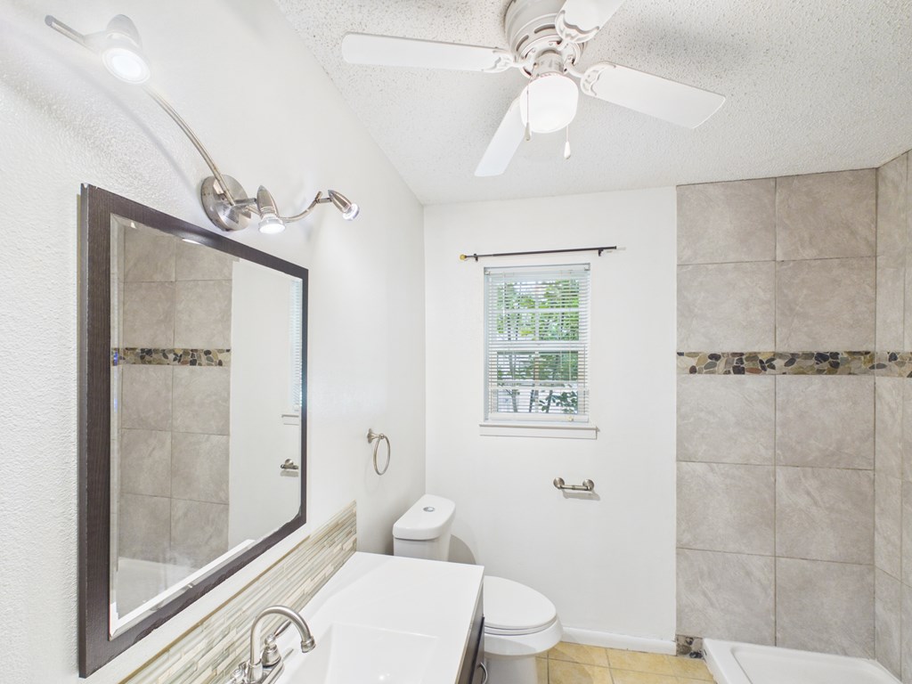 328 Glenmoor Dr Property Photo 18