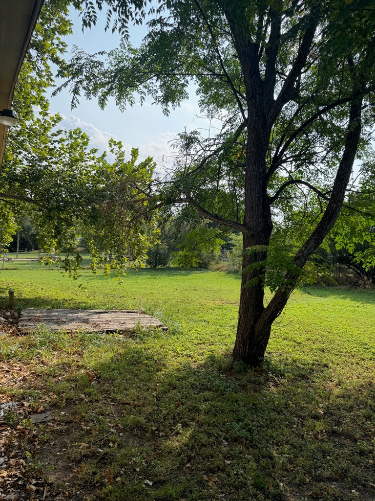 172 Sleepy Hollow Property Photo 4