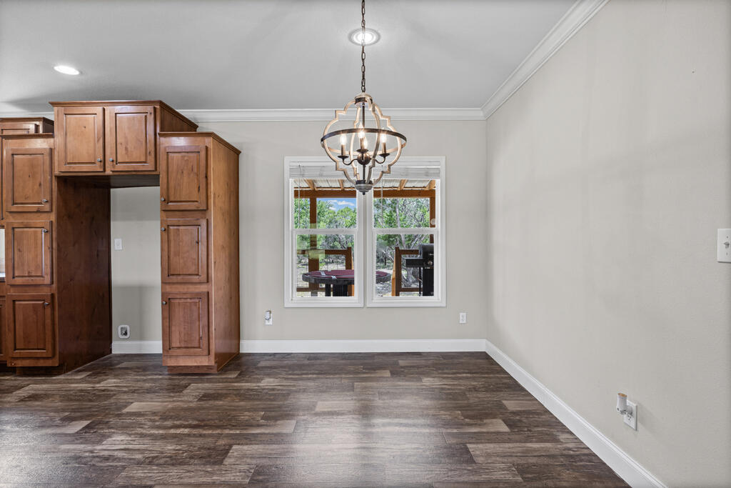7870 Ranch Rd 165 Property Photo 11