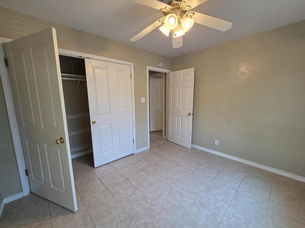 333 W Nimitz St Property Photo 12