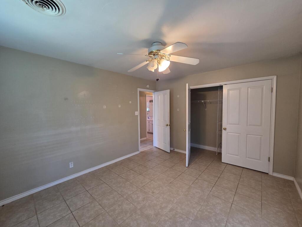 333 W Nimitz St Property Photo 14