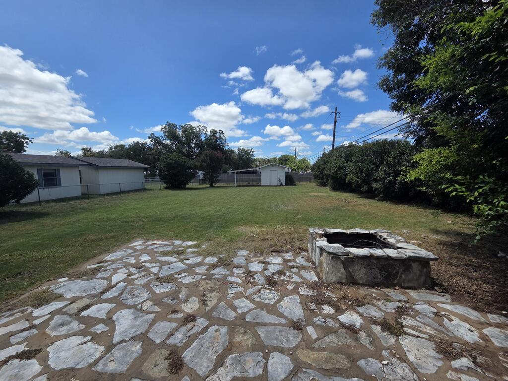 333 W Nimitz St Property Photo 19