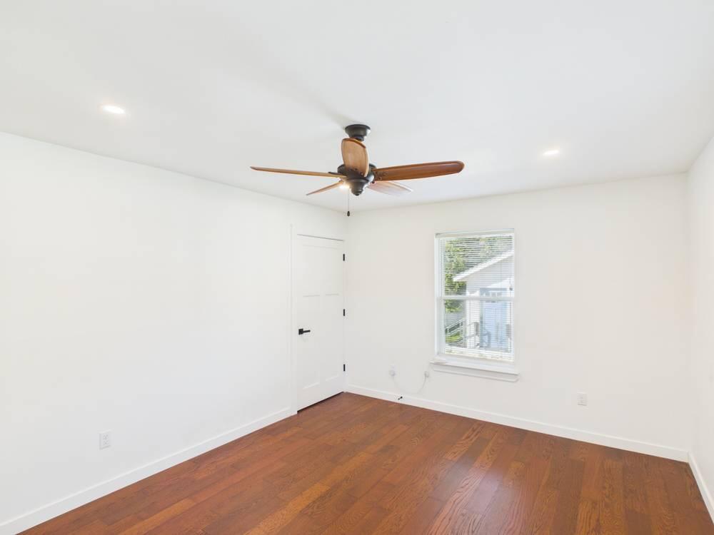 313 Fulton St Property Photo 15