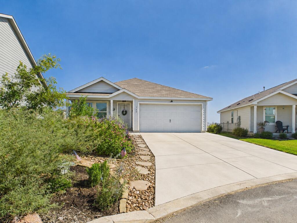 127 Aidan Trl Property Photo 1