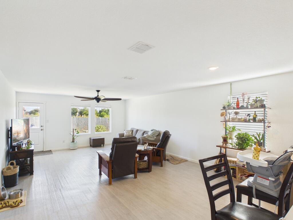 127 Aidan Trl Property Photo 4
