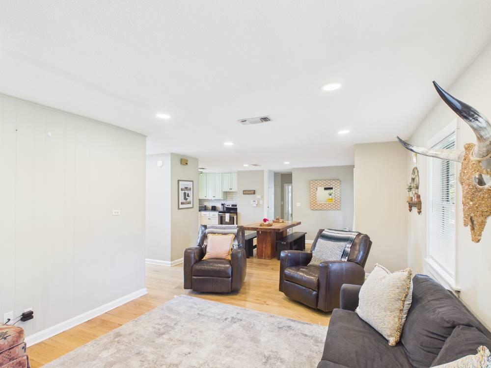 510 S Olive St Property Photo 12