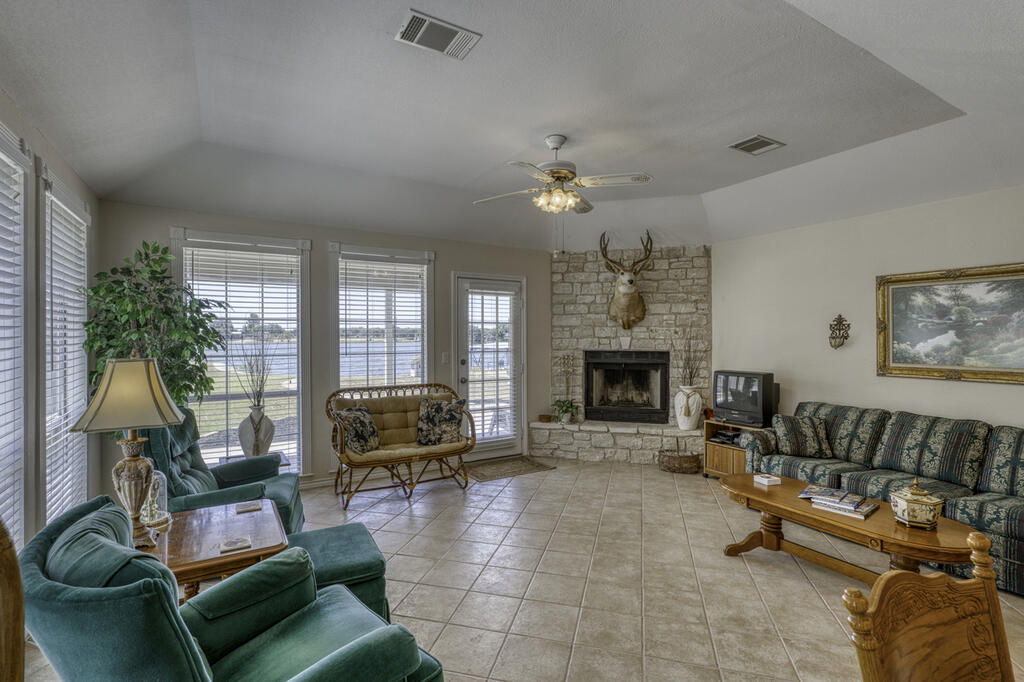 1813 Spring St Property Photo 7