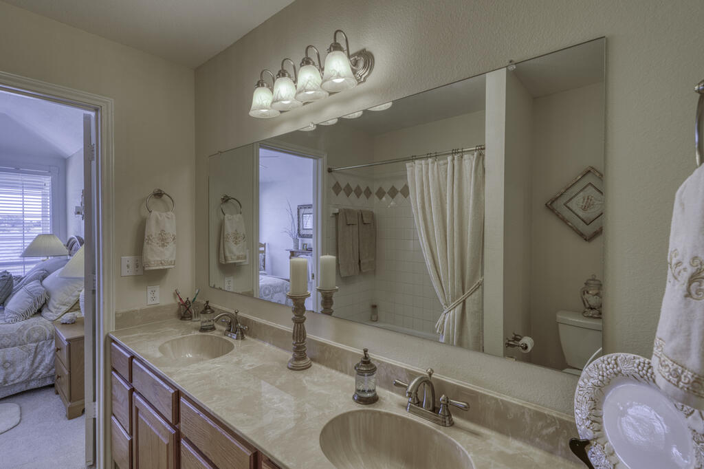 1813 Spring St Property Photo 15