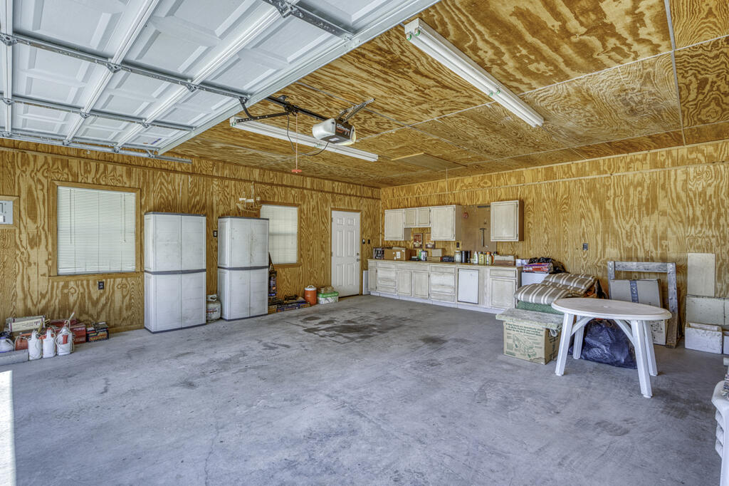 1813 Spring St Property Photo 28