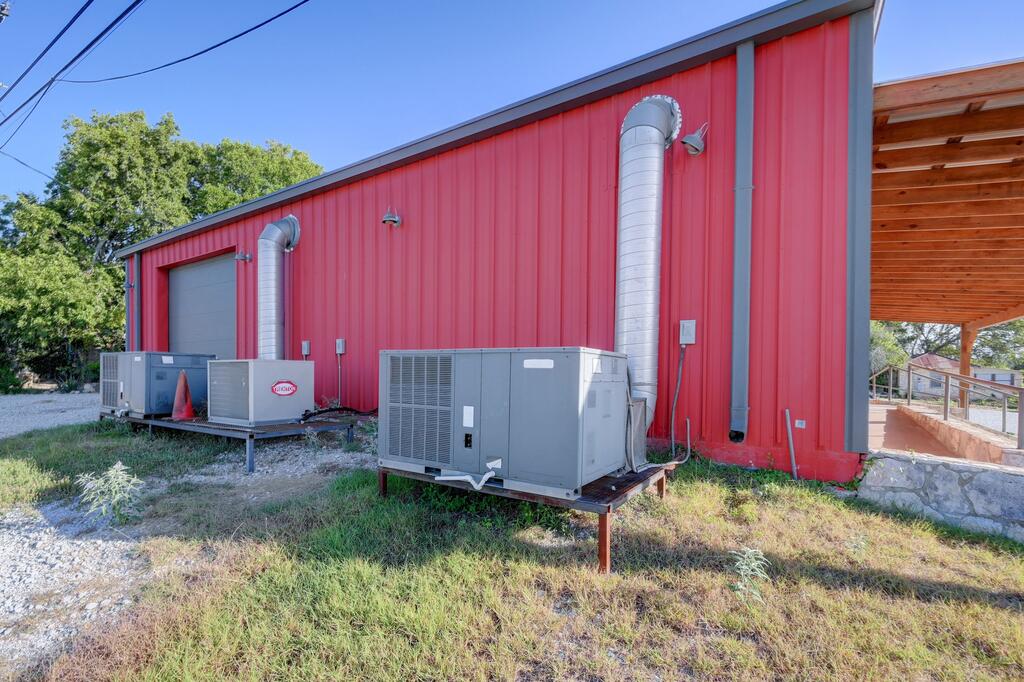 1301 Property Photo 18