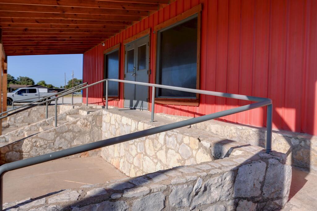 1301 Property Photo 24