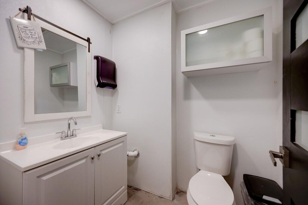 1301 Property Photo 60