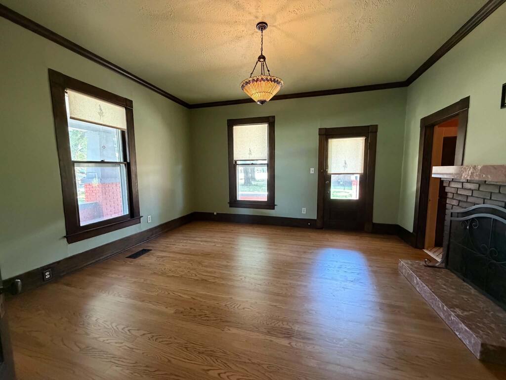 1102 S College St Property Photo 19