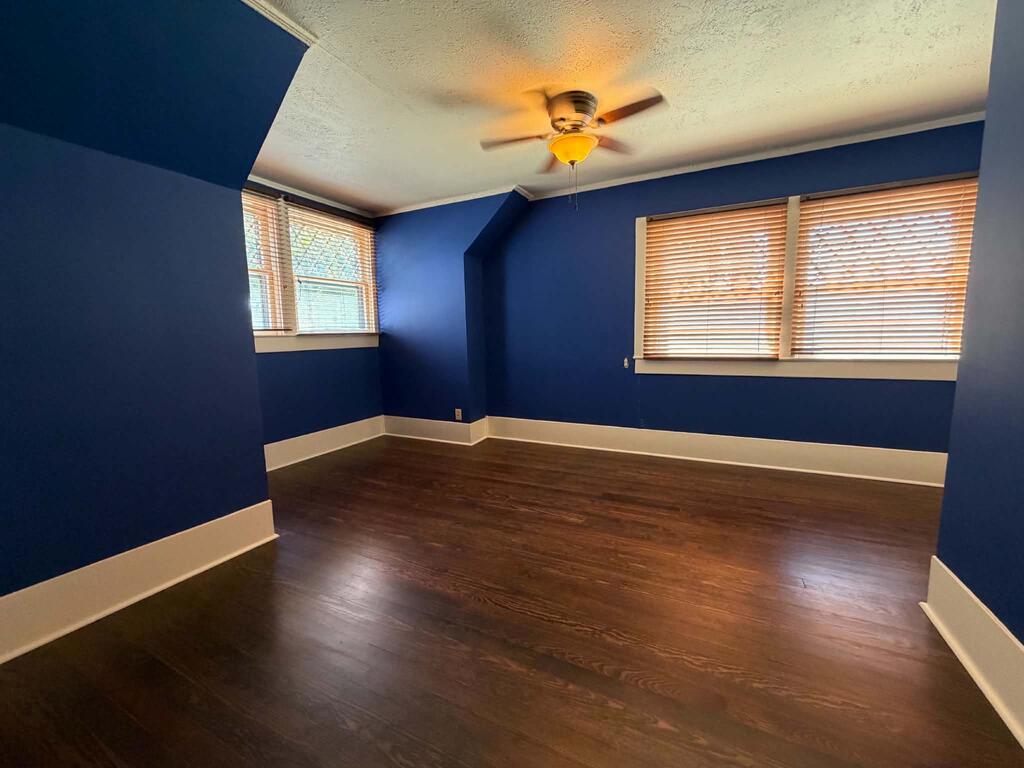 1102 S College St Property Photo 29
