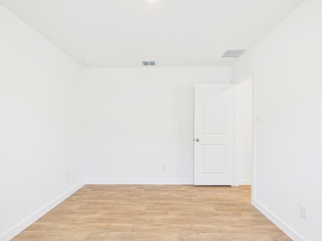 171 Teal St Property Photo 11