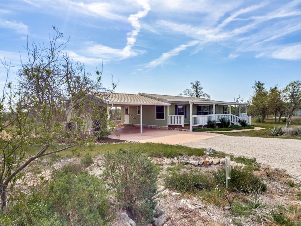 7991 Ranch Rd 965 Property Photo 8