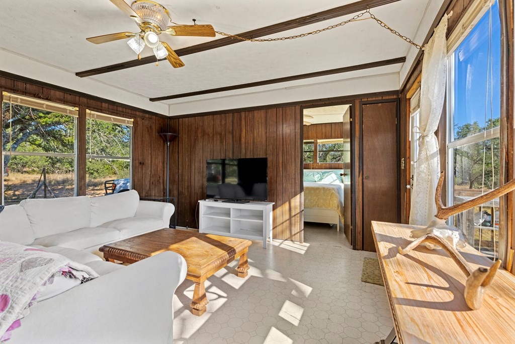 212 Summer Hill Dr Property Photo 11