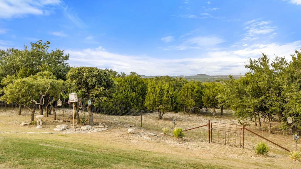 1306 Lipan Apache Run Property Photo 46