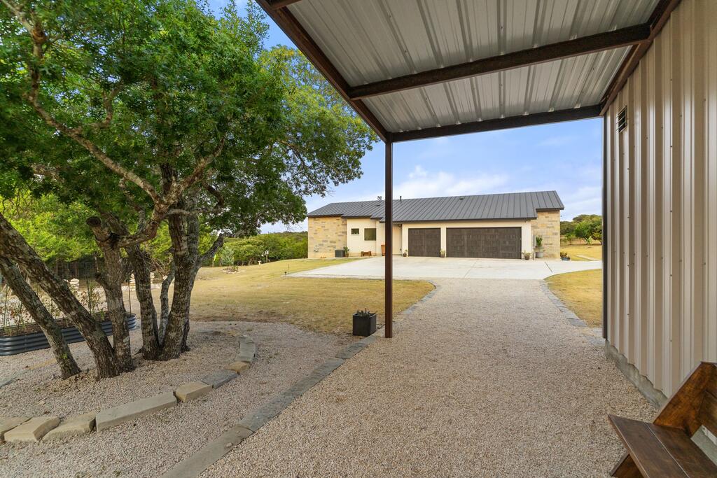 1306 Lipan Apache Run Property Photo 48