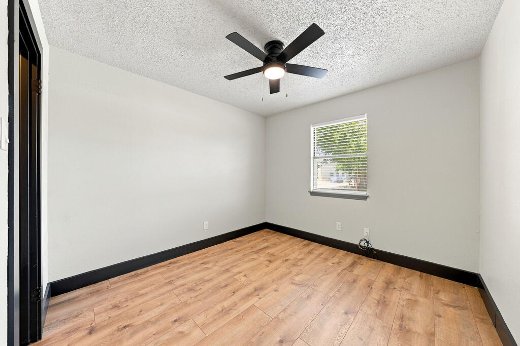 407 Peterson Dr # 407 Property Photo 15