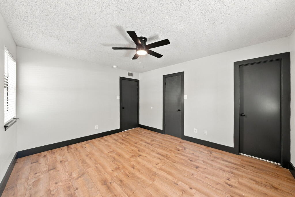 407 Peterson Dr # 407 Property Photo 18