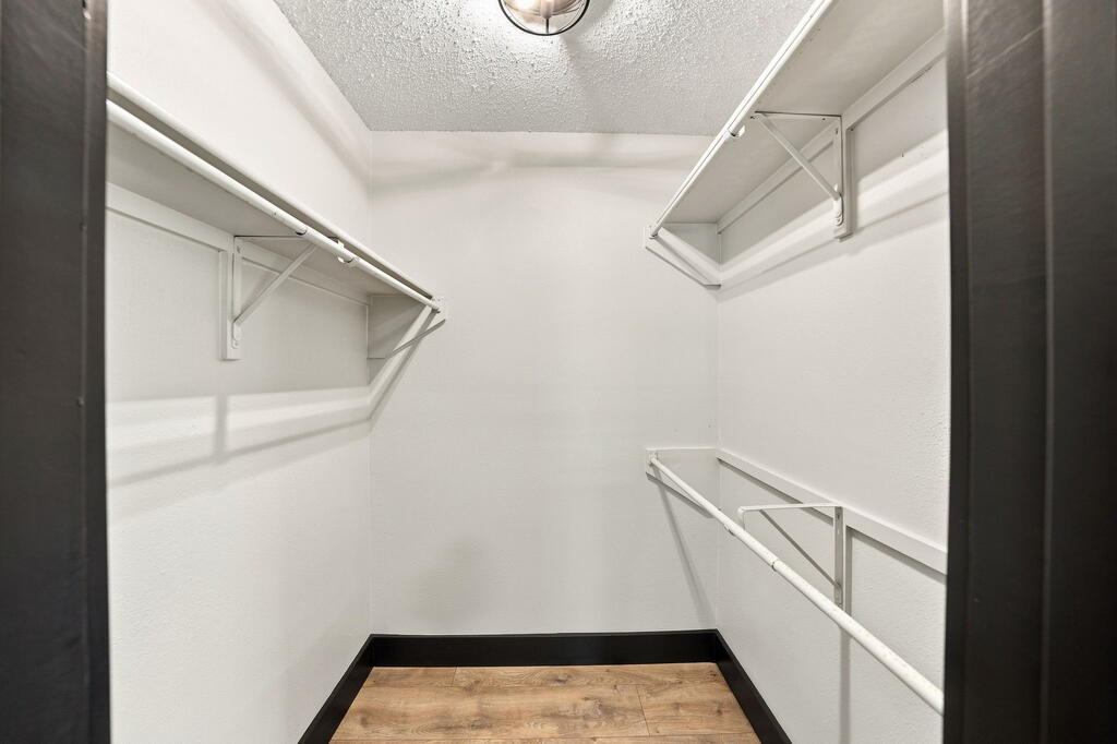 407 Peterson Dr # 407 Property Photo 19