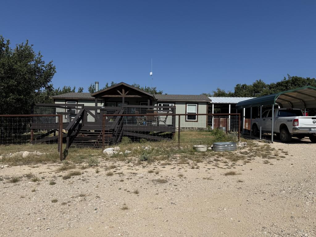 138 Spanish Oak Trail Property Photo 1