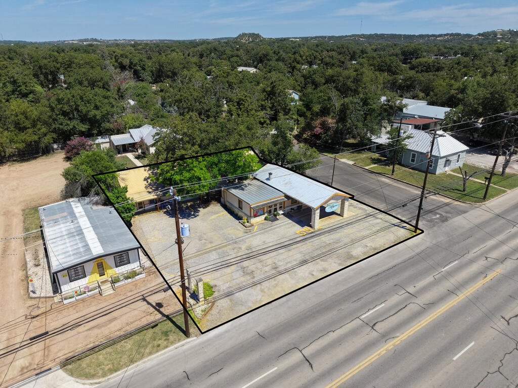 812 N Llano St Property Photo 37