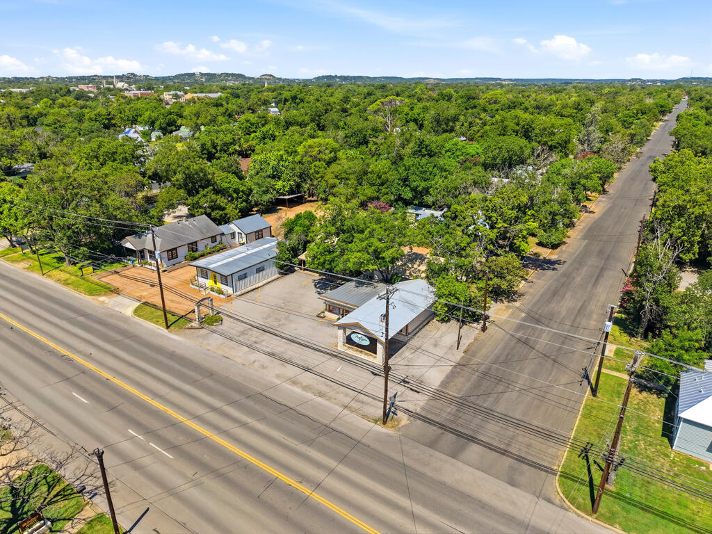 812 N Llano St Property Photo 41