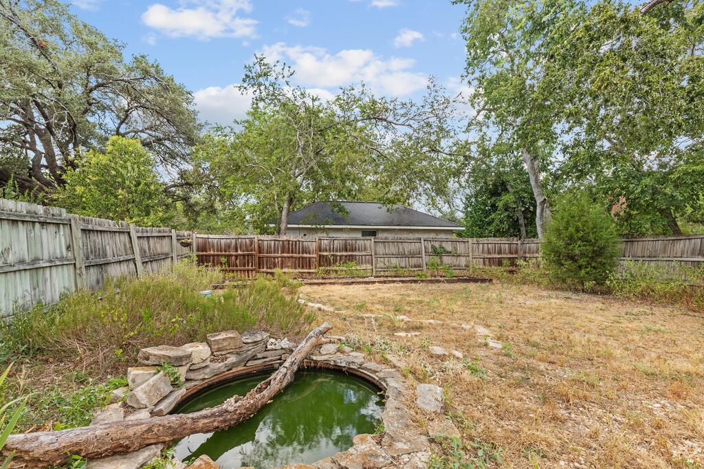 606 Franklin Property Photo 17