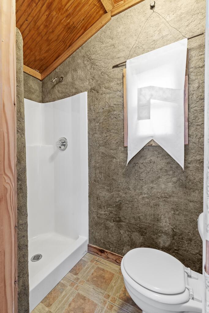 606 Franklin Property Photo 24