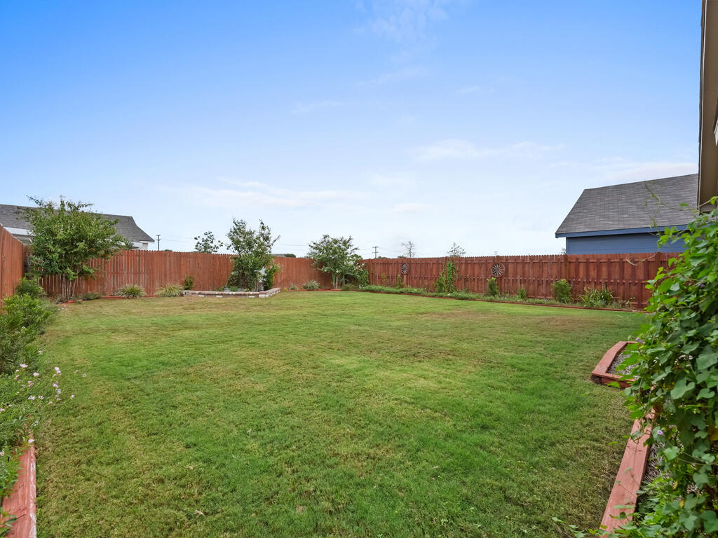 121 Aidan Trl Property Photo 23