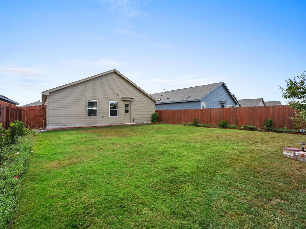 121 Aidan Trl Property Photo 25